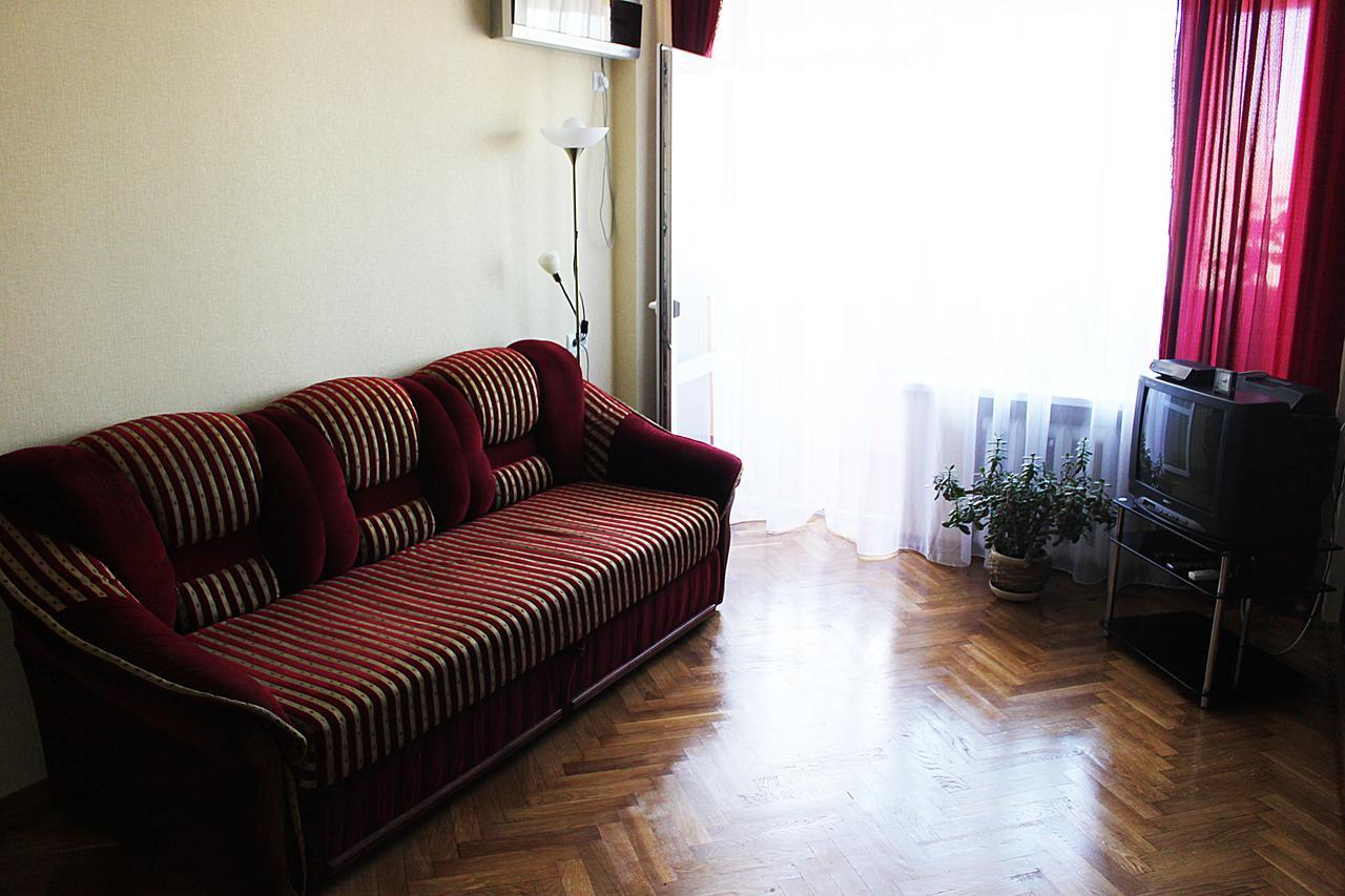Apartments On Pechersk Kyiv Exterior photo
